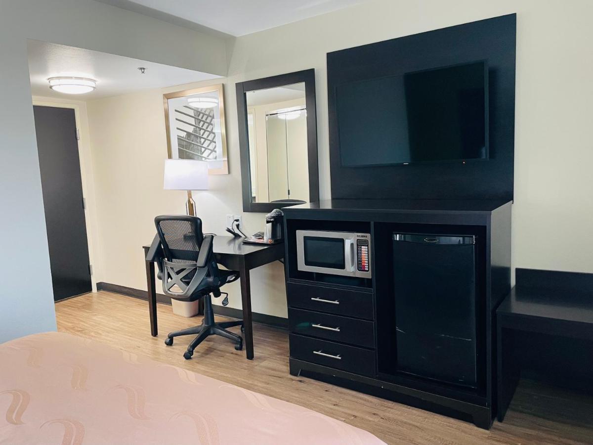 Quality Inn & Suites Lake Charles South Exteriér fotografie