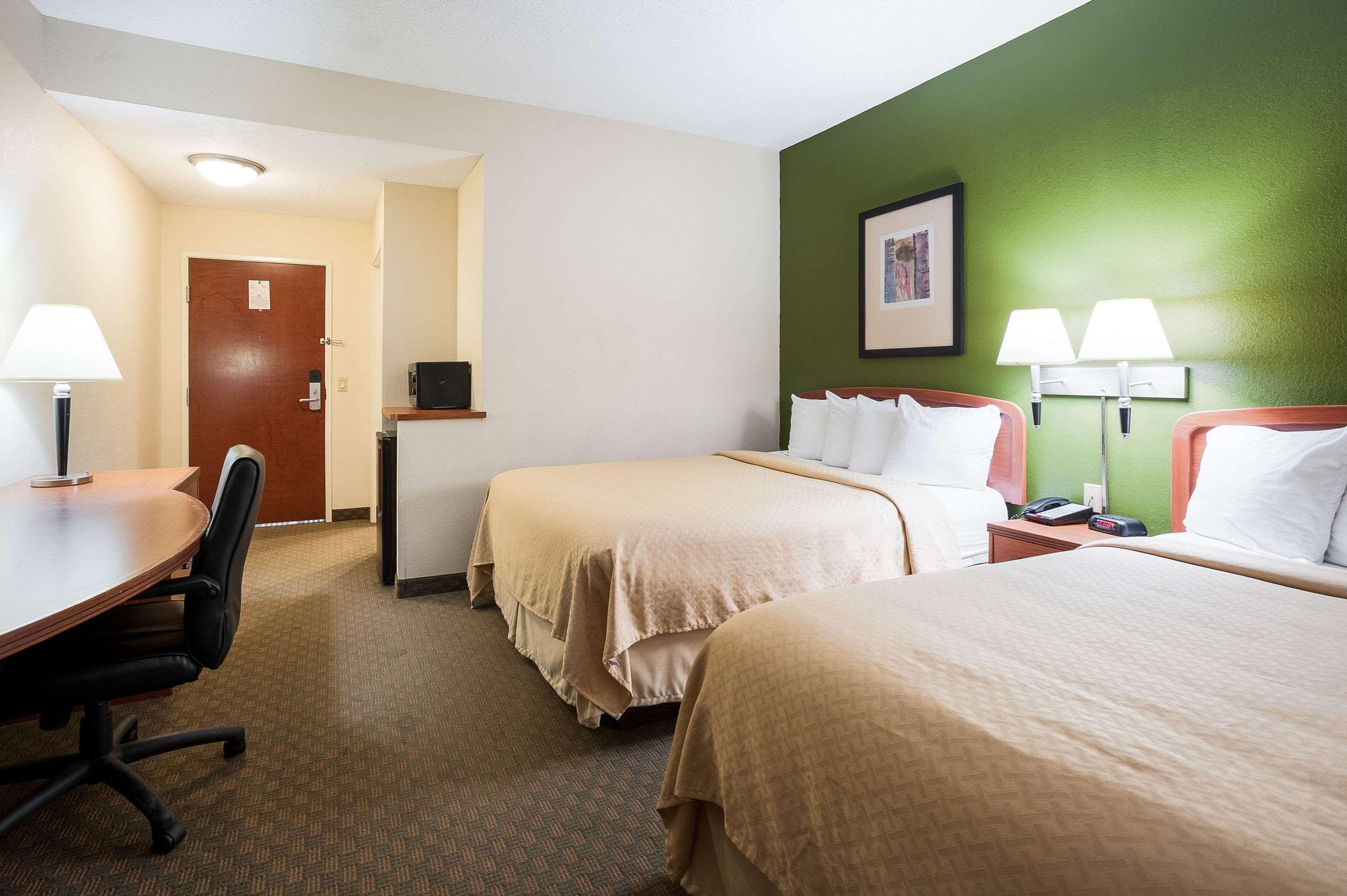 Quality Inn & Suites Lake Charles South Exteriér fotografie