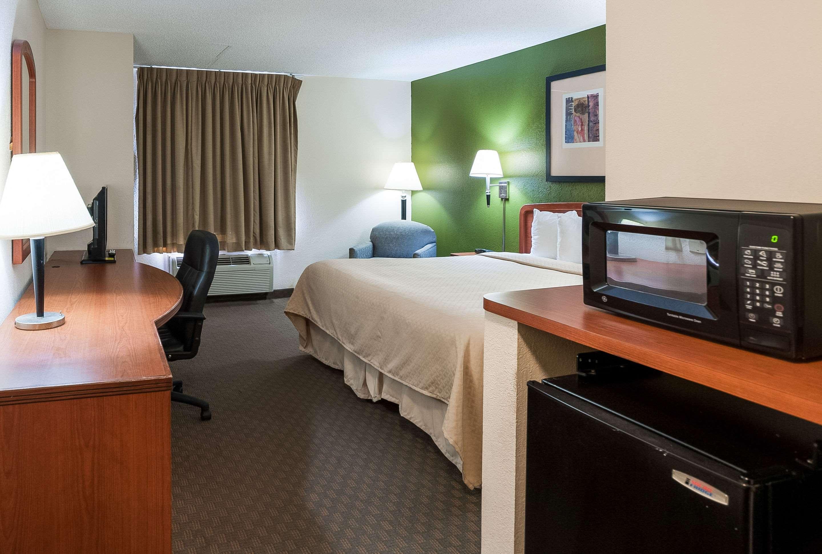 Quality Inn & Suites Lake Charles South Exteriér fotografie