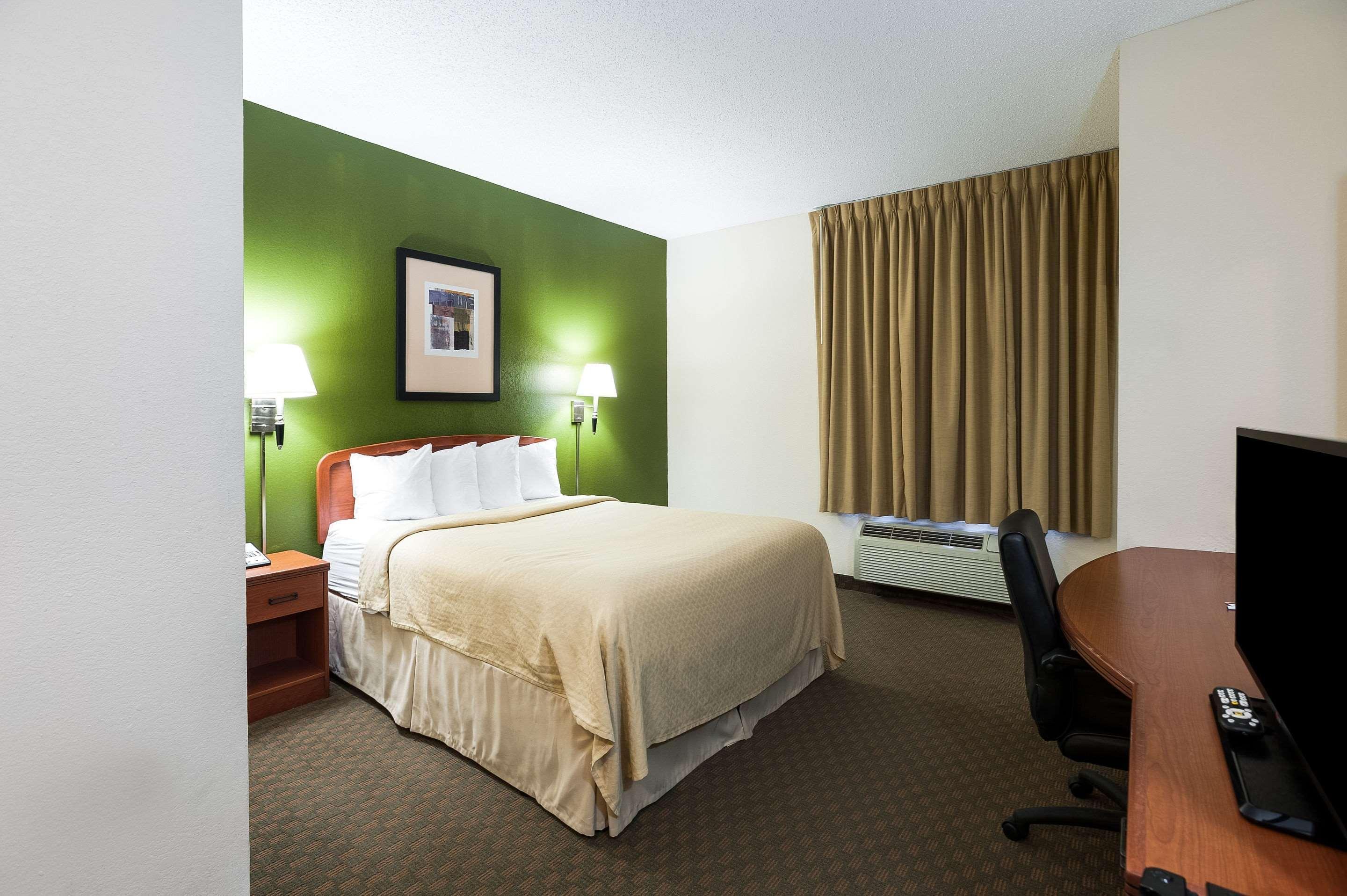 Quality Inn & Suites Lake Charles South Exteriér fotografie