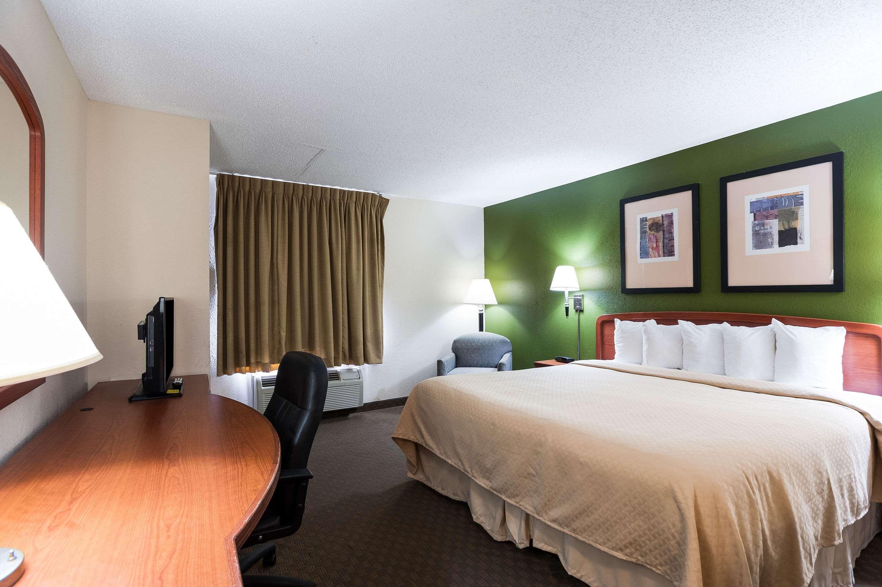 Quality Inn & Suites Lake Charles South Exteriér fotografie